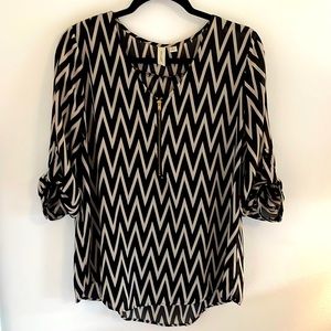 Chevron Black & Cream blouse